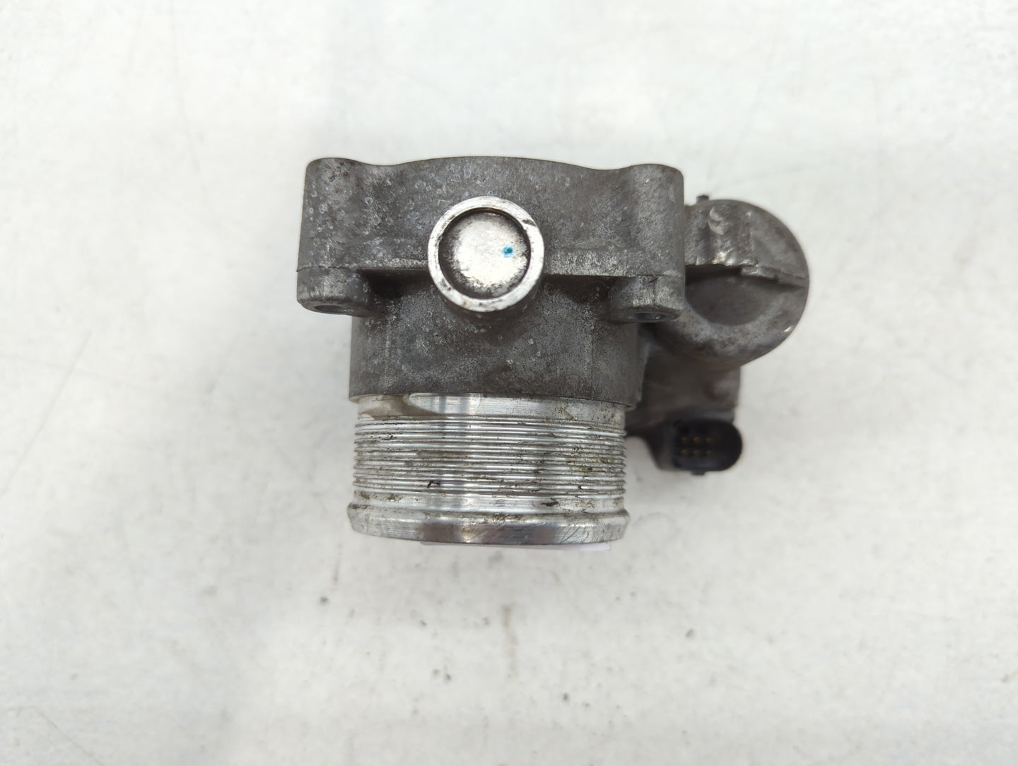 2018-2022 Volkswagen Tiguan Throttle Body P/N:06K 133 062 AN Fits Fits 2018 2019 2020 2021 2022 OEM Used Auto Parts - Oemuse