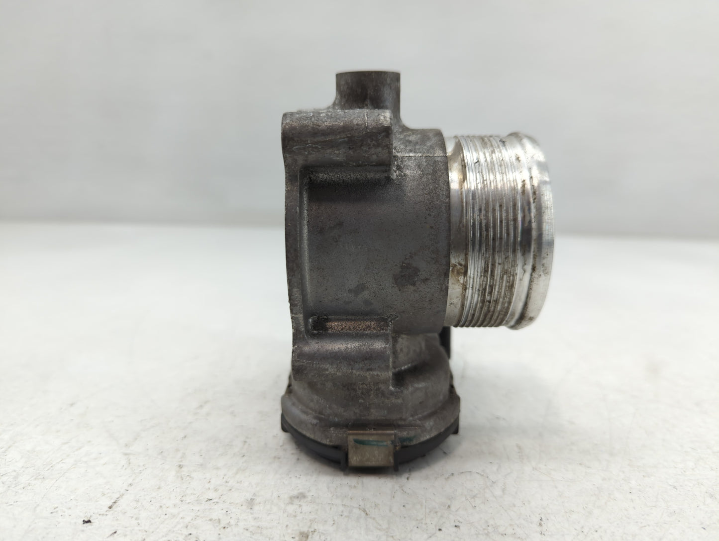 2018-2022 Volkswagen Tiguan Throttle Body P/N:06K 133 062 AN Fits Fits 2018 2019 2020 2021 2022 OEM Used Auto Parts - Oemuse