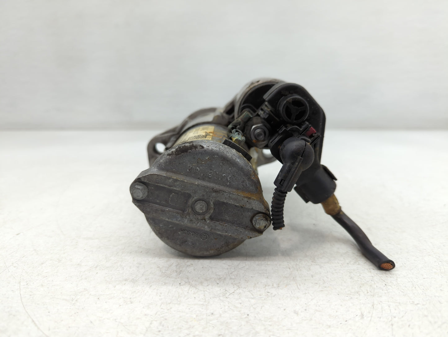 2018-2022 Volkswagen Tiguan Car Starter Motor Solenoid OEM P/N:02M 911 022 F Fits Fits 2018 2019 2020 2021 2022 OEM Used Aut