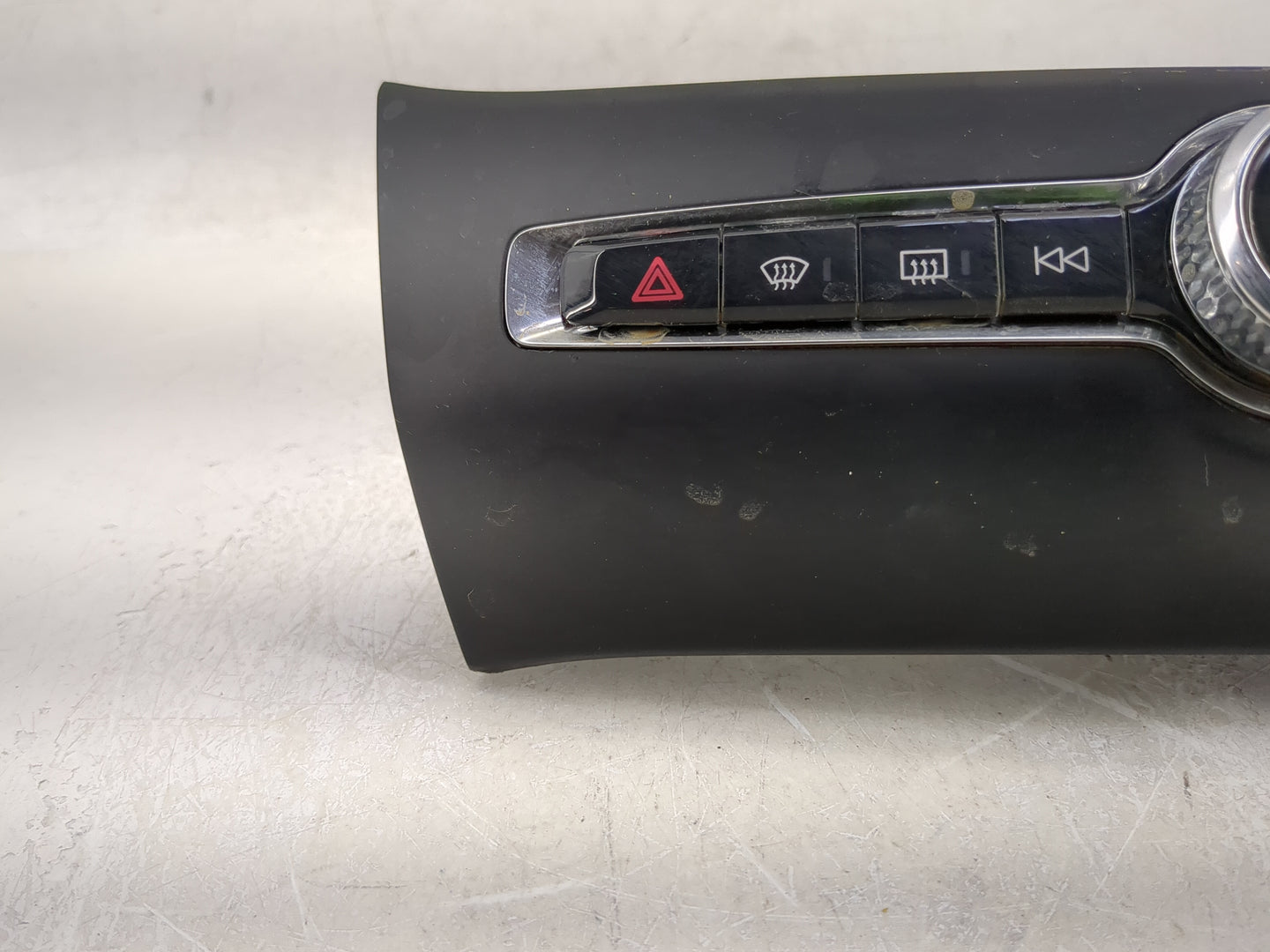 2019-2020 Volvo S60 Climate Control Module Temperature AC/Heater Replacement P/N:P31398845 Fits Fits 2017 2018 2019 2020 202