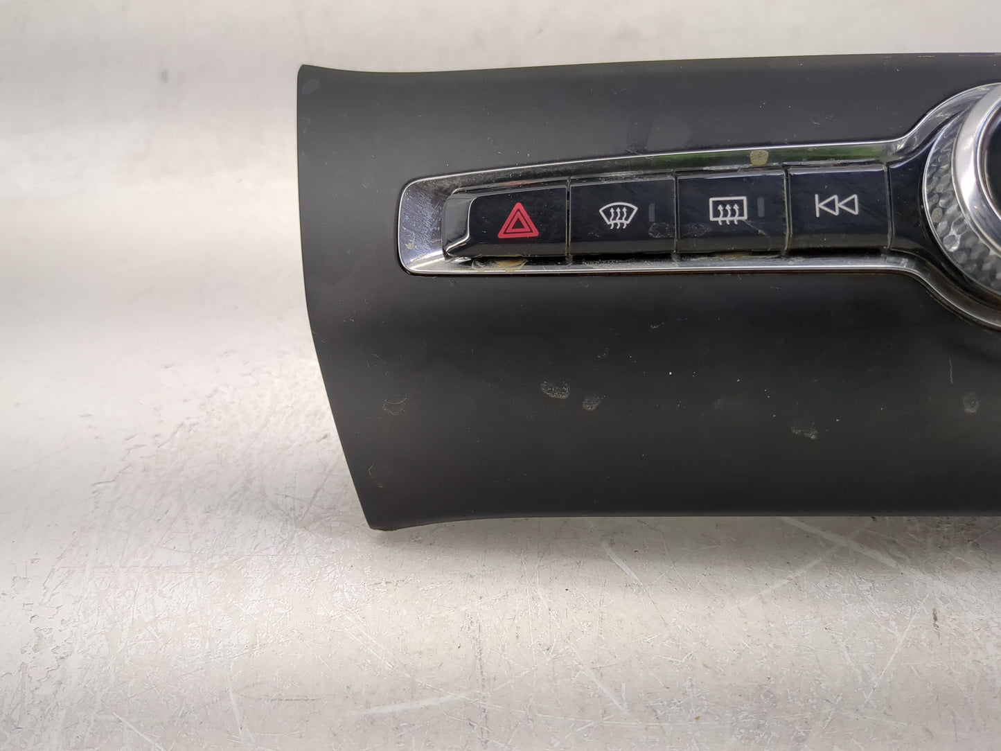 2019-2020 Volvo S60 Climate Control Module Temperature AC/Heater Replacement P/N:P31398845 Fits Fits 2017 2018 2019 2020 202