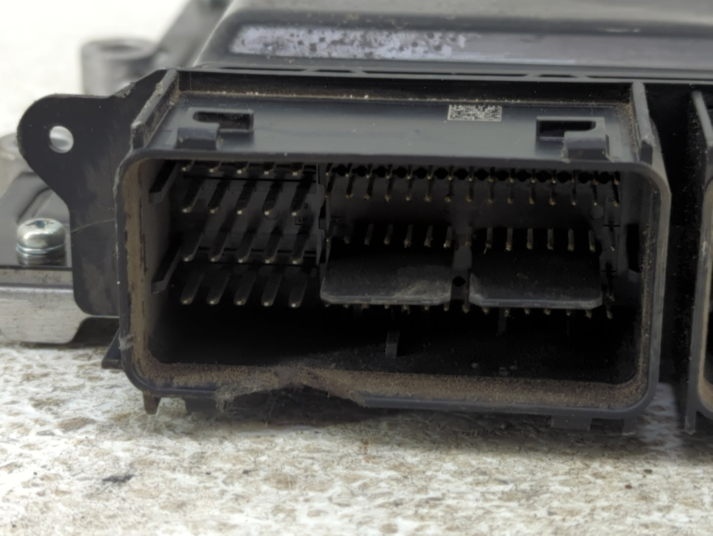 2021 Volvo S60 PCM Engine Control Computer ECU ECM PCU OEM P/N:32242004 Fits Fits 2018 2019 2020 OEM Used Auto Parts - Oemus