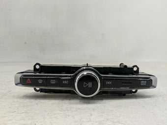 compare product 2021 Volvo Xc40 Radio AM FM Cd Player Receiver Replacement P/N:P31456672 Fits OEM Used Auto Parts