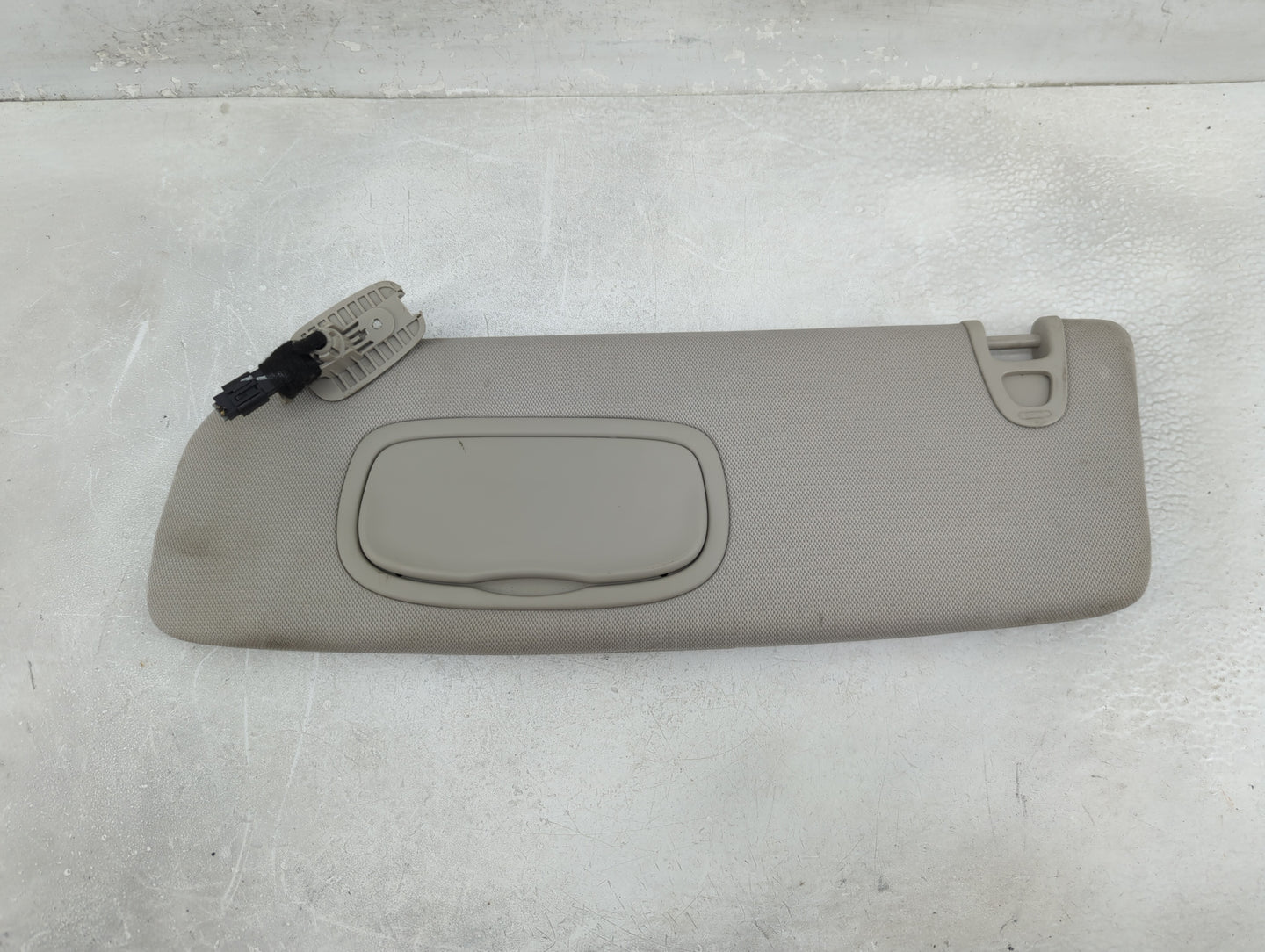 2021 Voyage Voyager Sun Visor Shade Replacement Driver Left Mirror Fits Fits 2020 2022 OEM Used Auto Parts - Oemusedautopart