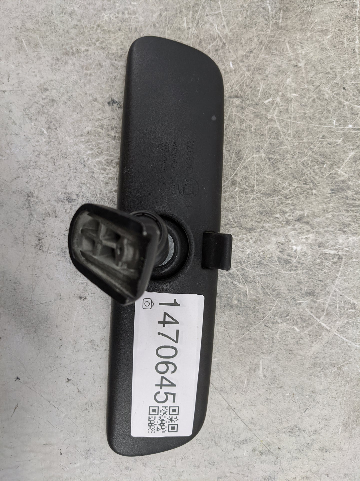 2022 Santa Cruz Interior Rear View Mirror Replacement OEM Fits Fits 2020 2021 OEM Used Auto Parts - Oemusedautoparts1.com