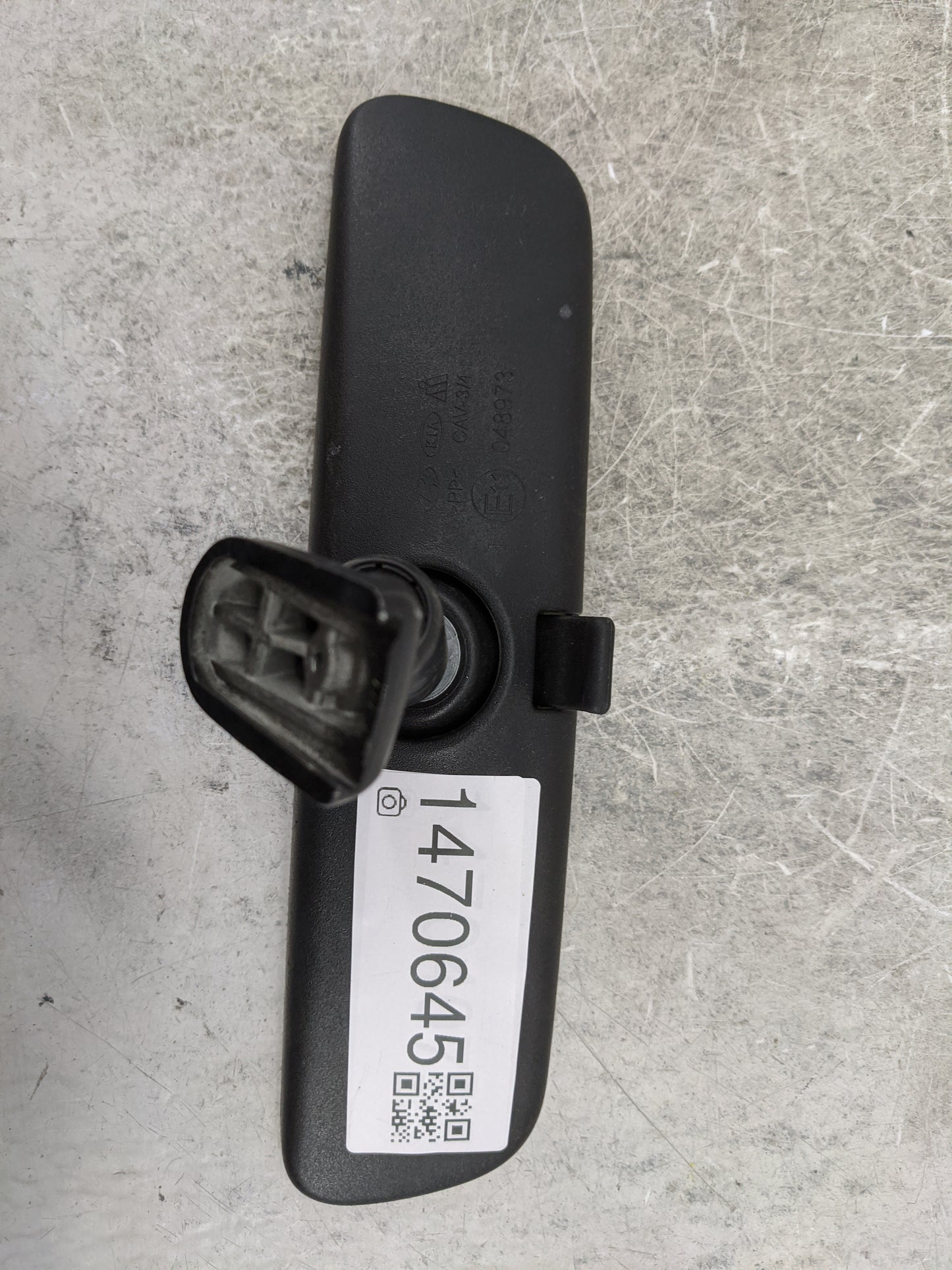 2022 Santa Cruz Interior Rear View Mirror Replacement OEM Fits Fits 2020 2021 OEM Used Auto Parts - Oemusedautoparts1.com
