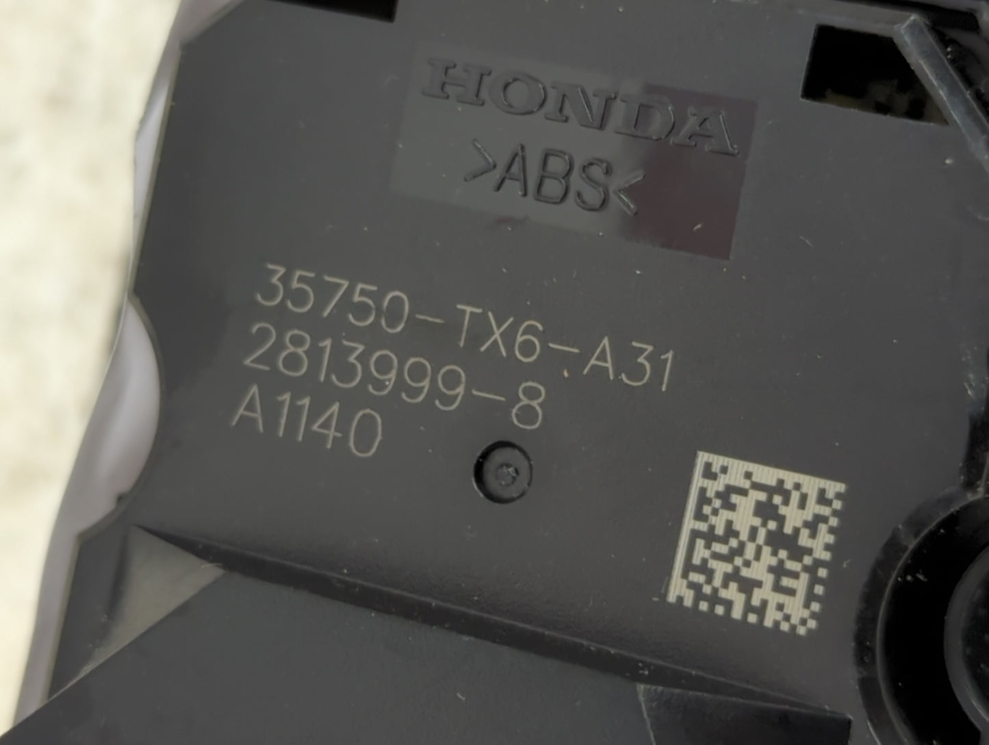 2019-2022 Acura Ilx Master Power Window Switch Replacement Driver Side Left P/N:35750-TX6-A31 2813999-8 Fits OEM Used Auto P