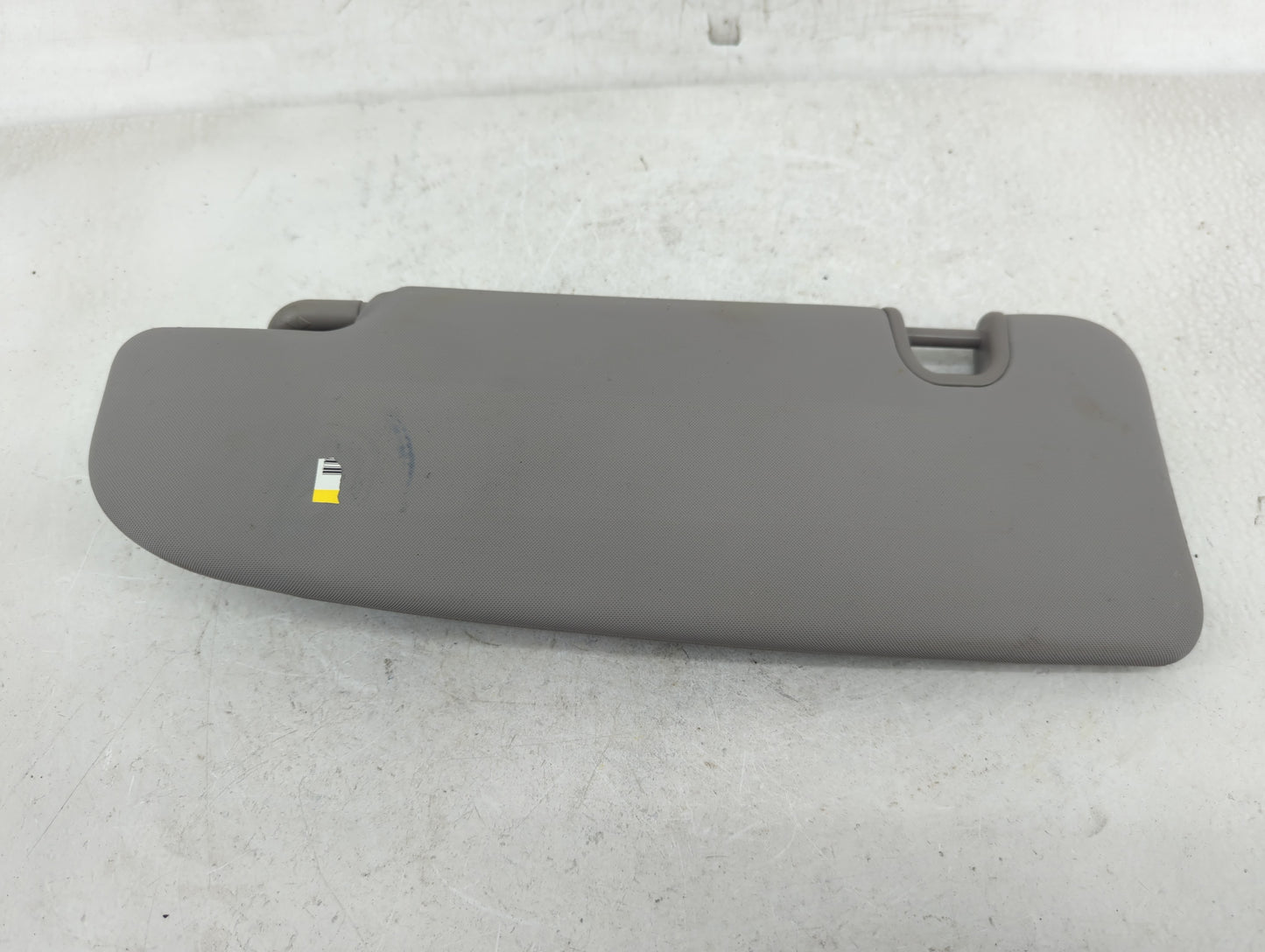 2022 Alfa Romeo Giulia Sun Visor Shade Replacement Passenger Right Mirror Fits OEM Used Auto Parts - Oemusedautoparts1.com