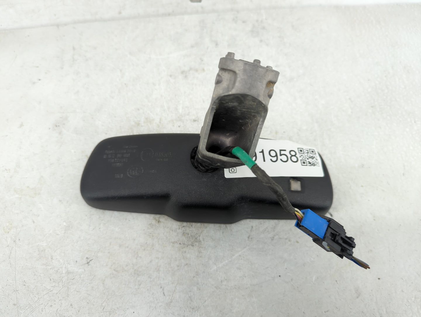 2022 Alfa Romeo Giulia Interior Rear View Mirror Replacement OEM P/N:156109498 Fits OEM Used Auto Parts - Oemusedautoparts1.