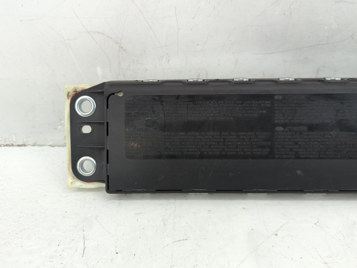 2022 Alfa Romeo Giulia Air Bag Passenger Right Knee OEM P/N:00505439950 Fits OEM Used Auto Parts - Oemusedautoparts1.com