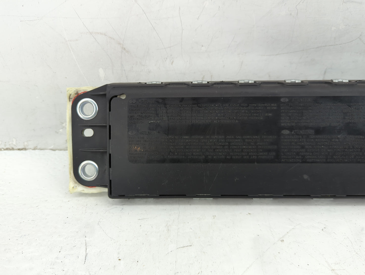 2022 Alfa Romeo Giulia Air Bag Passenger Right Knee OEM P/N:00505439950 Fits OEM Used Auto Parts - Oemusedautoparts1.com