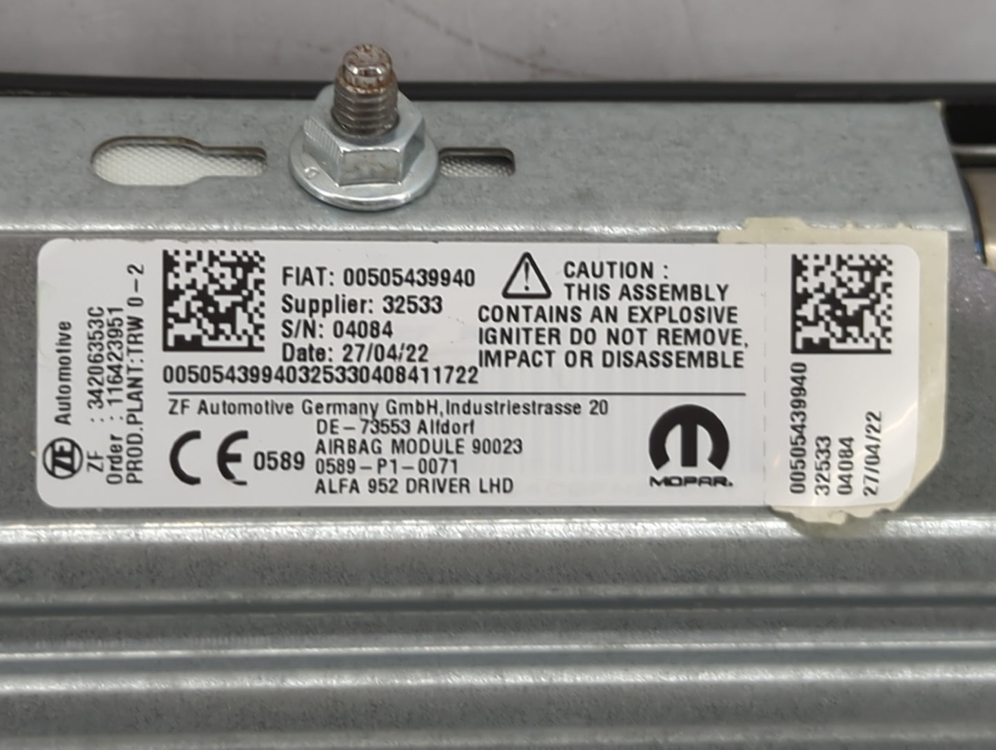 2022 Alfa Romeo Giulia Air Bag Driver Left Knee OEM P/N:00505439940 Fits OEM Used Auto Parts - Oemusedautoparts1.com