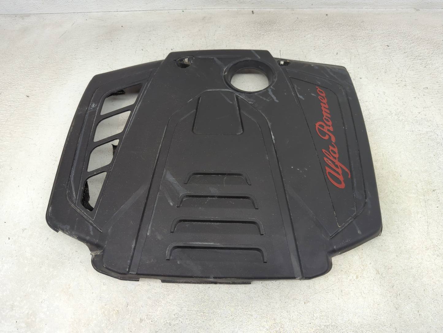 2022 Alfa Romeo Giulia Engine Cover - Oemusedautoparts1.com