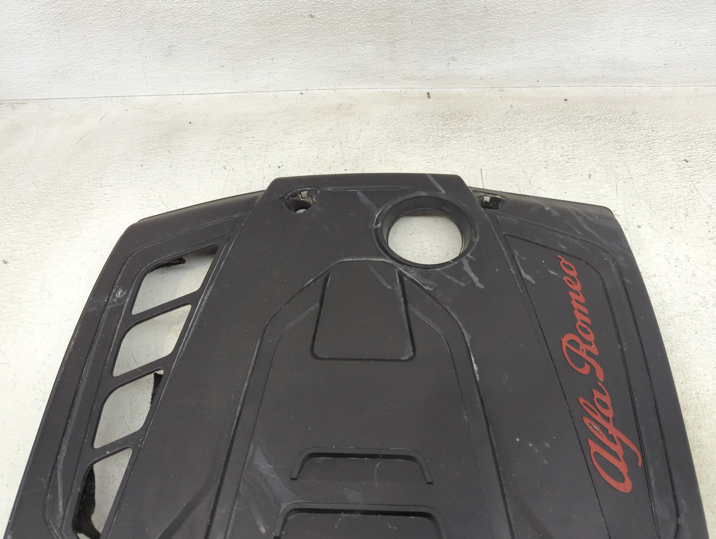 2022 Alfa Romeo Giulia Engine Cover - Oemusedautoparts1.com