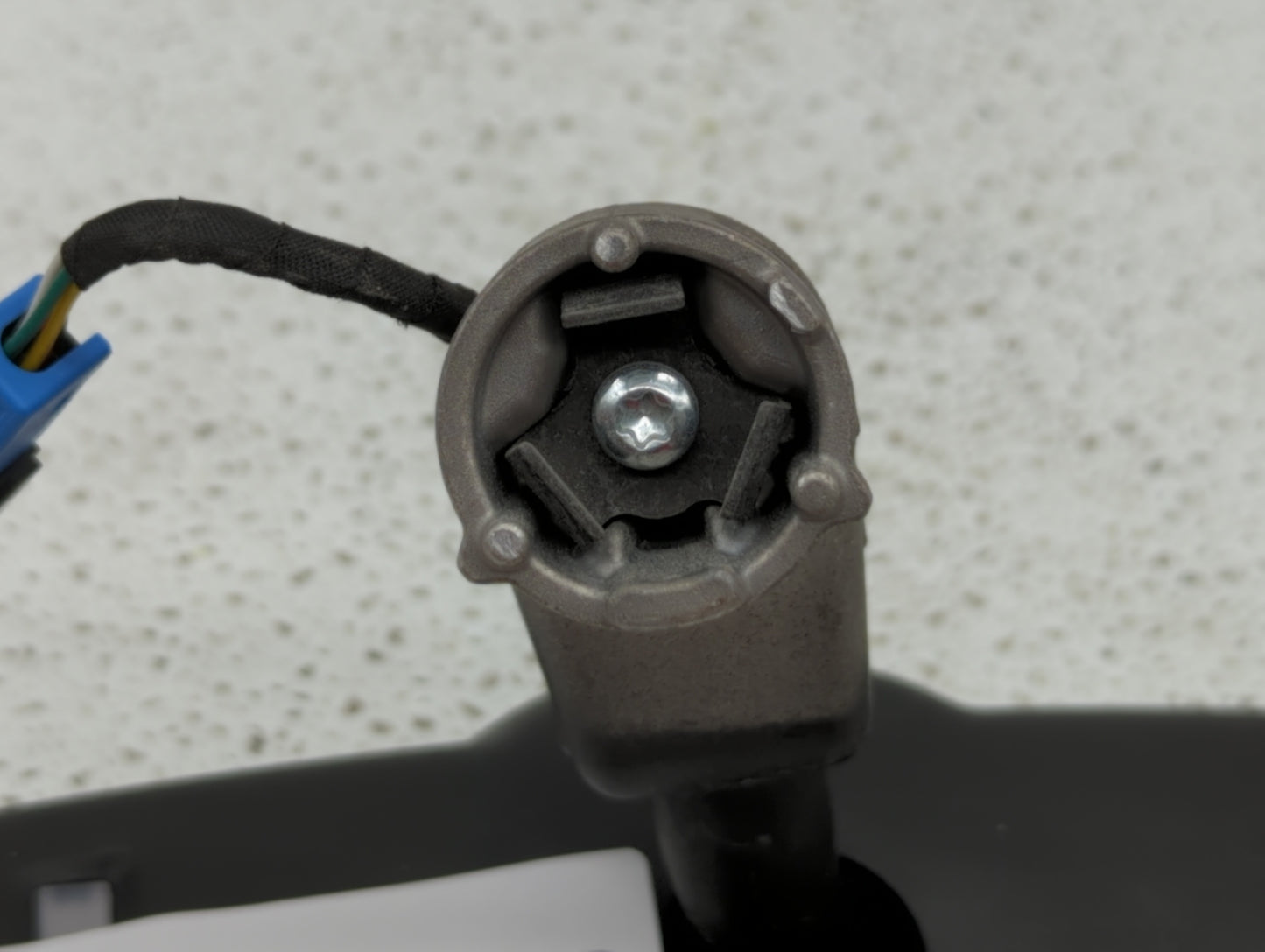 2022 Alfa Romeo Giulia Interior Rear View Mirror Replacement OEM P/N:E11038303 156109498 Fits Fits 2015 2016 2017 OEM Used A