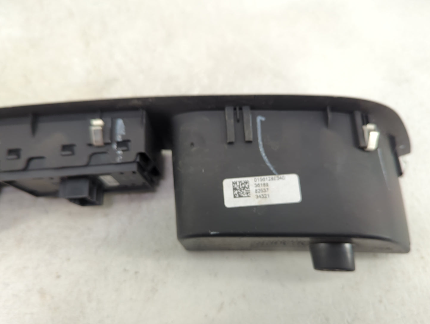 2022 Alfa Romeo Stelvio Passenger Right Power Window Switch Q15612863a0 - Oemusedautoparts1.com