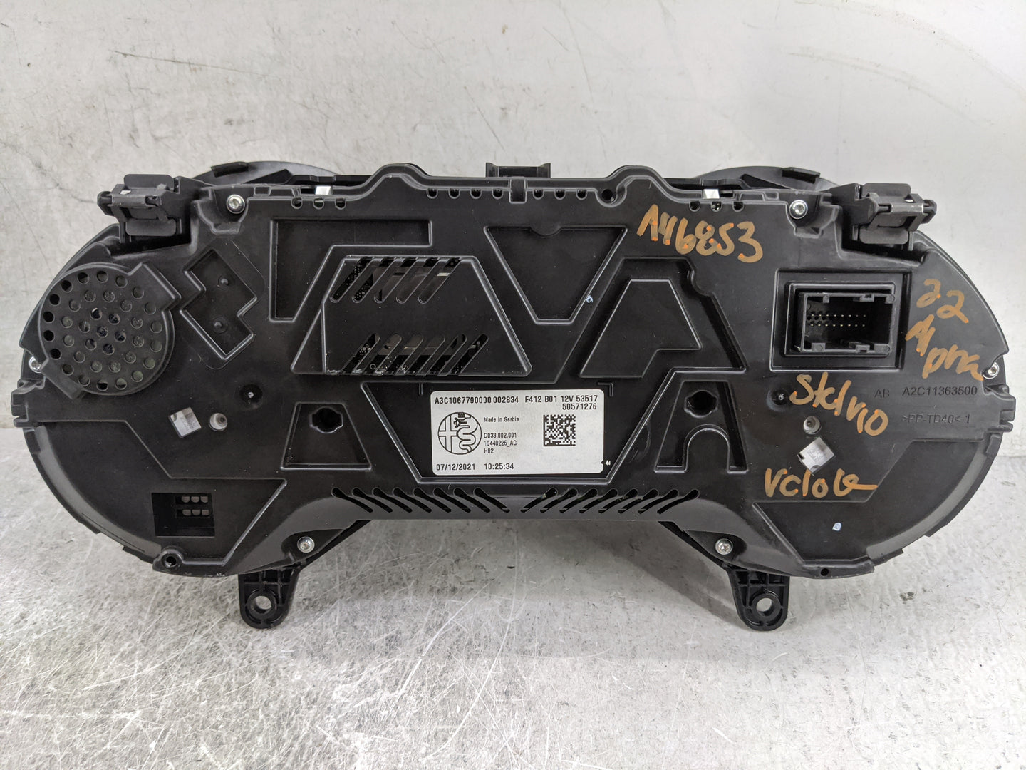 2022 Alfa Romeo Stelvio Instrument Cluster Speedometer Gauges P/N:A3C1067790000002834 F412B0112V53517, 50571276 Miles:24K Fi