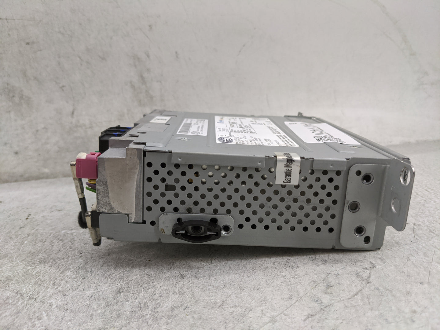 2022 Alfa Romeo Stelvio Radio AM FM Cd Player Receiver Replacement P/N:50564711 503551762913, 07356428, 4099EB49A Fits OEM U