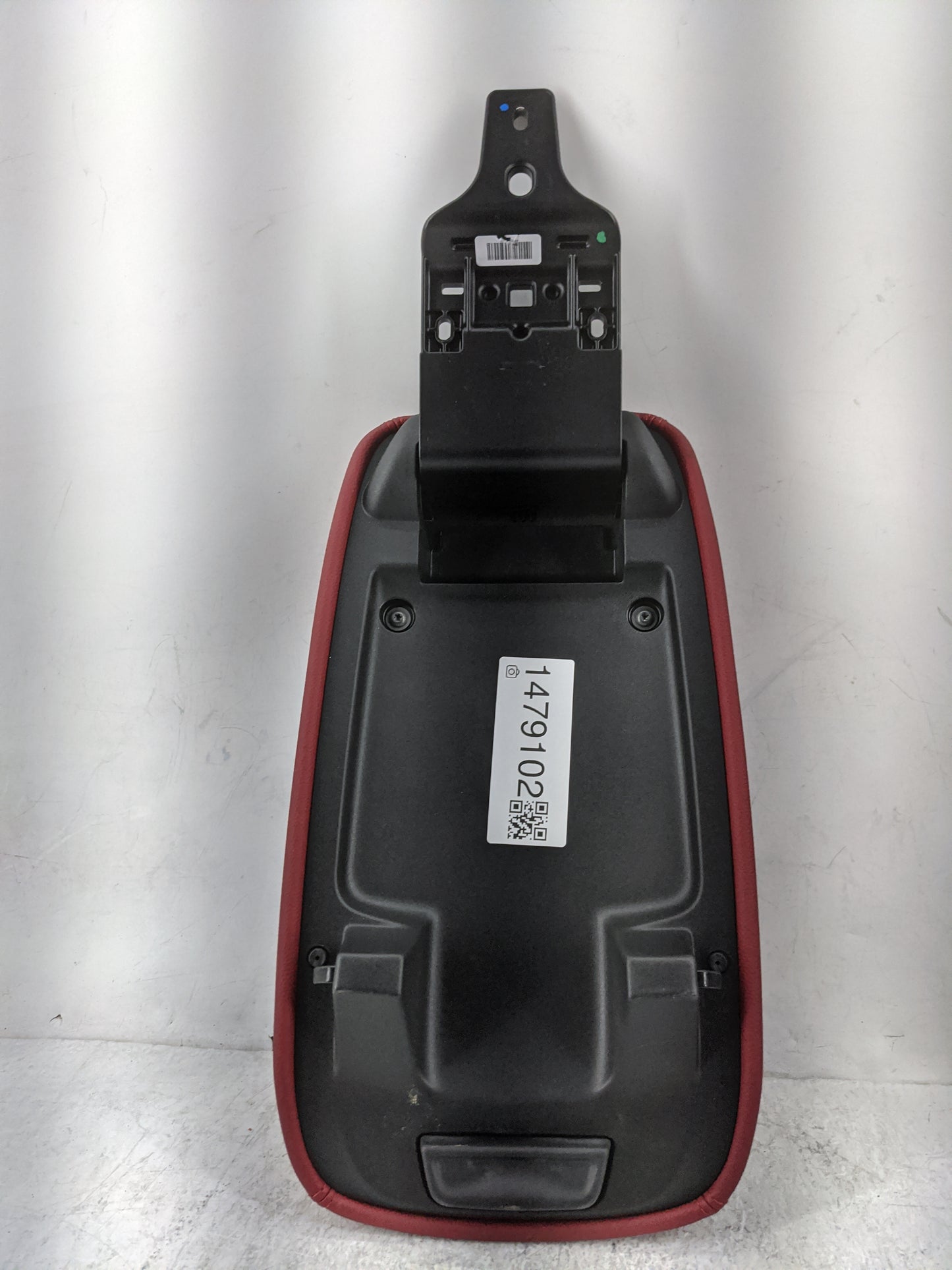 2022 Alfa Romeo Stelvio Center Console Armrest Cover Lid Fits OEM Used Auto Parts - Oemusedautoparts1.com