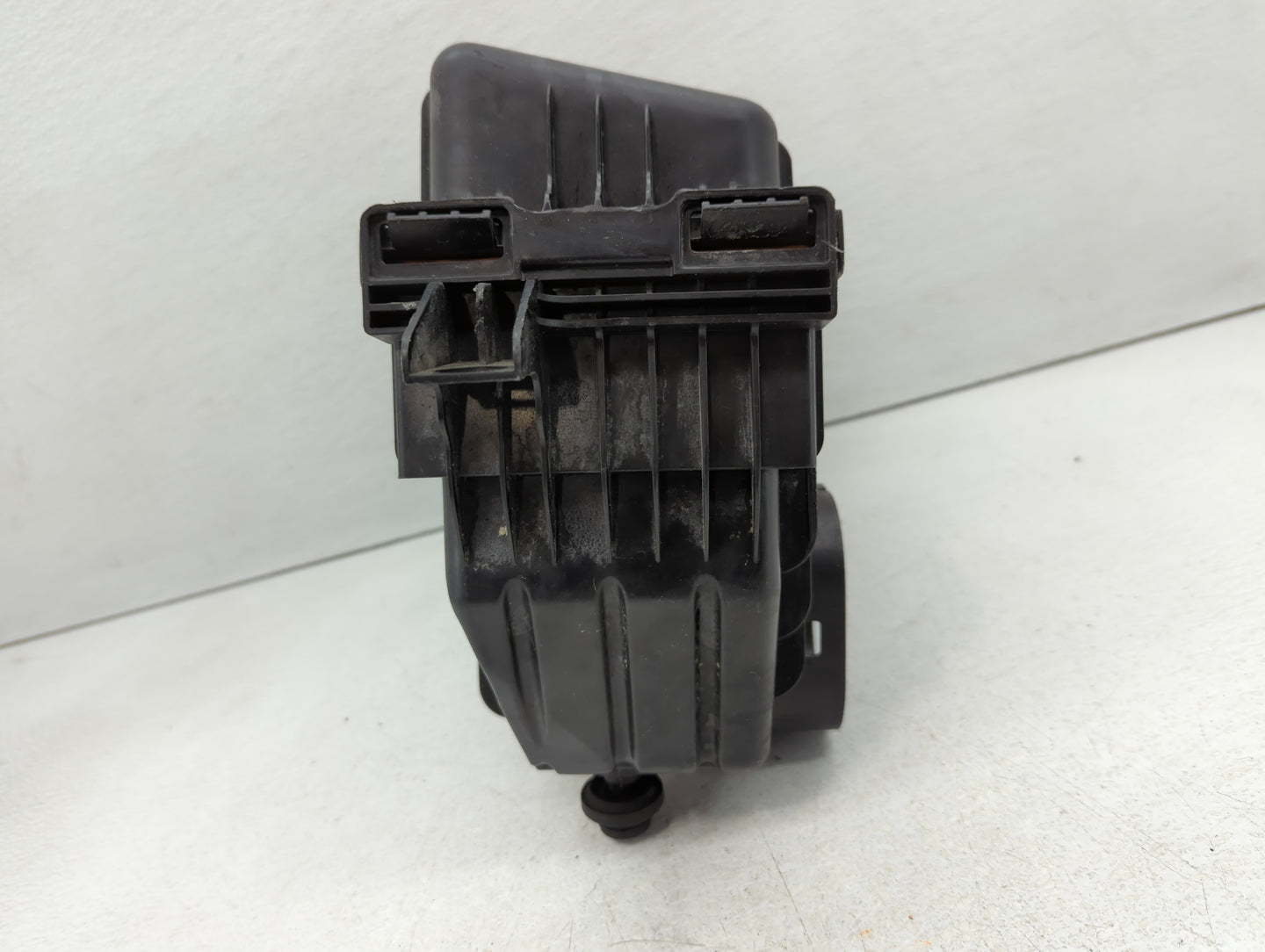 2022 Alfa Romeo Stelvio Air Cleaner Intake-duct Hose Tube - Oemusedautoparts1.com