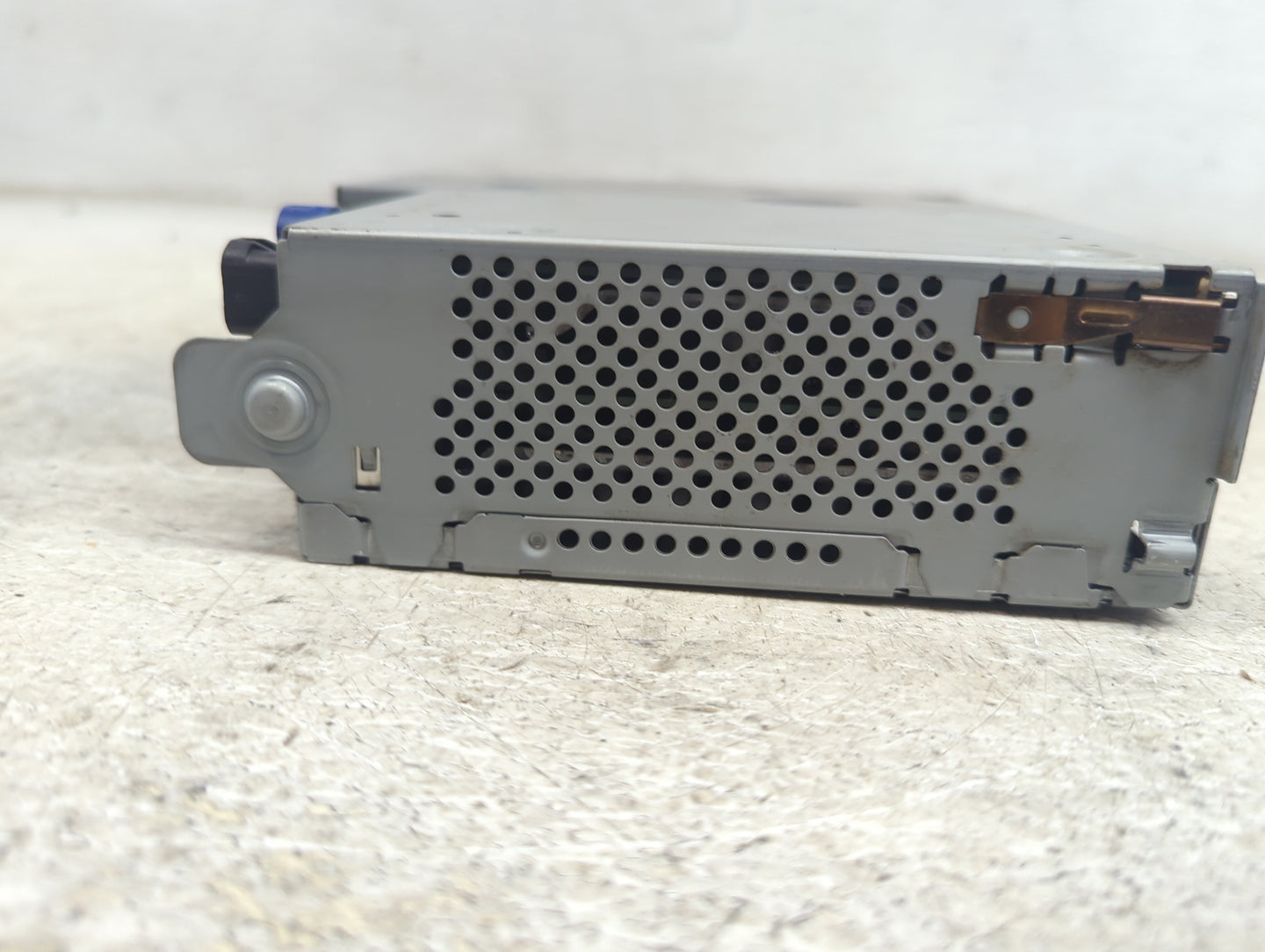 2022 Audi A3 Radio AM FM Cd Player Receiver Replacement P/N:8Y0035054D 8Y0035054A Fits OEM Used Auto Parts - Oemusedautopart