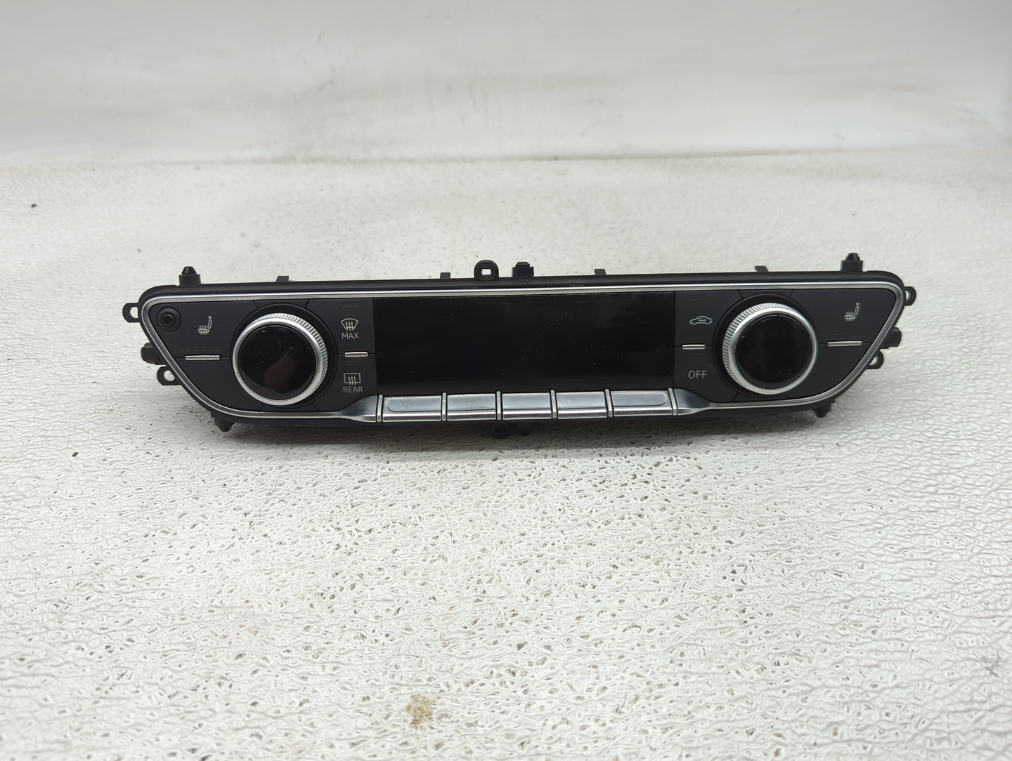 2020-2021 Audi A4 Climate Control Module Temperature AC/Heater Replacement P/N:8W0820043BJ Fits Fits 2020 2021 OEM Used Auto