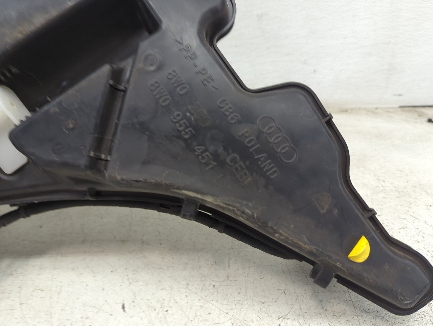 2017-2021 Audi A4 Windshield Washer Fluid Reservoir Bottle - Oemusedautoparts1.com