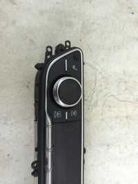 2020-2021 Audi A4 Climate Control Module Temperature AC/Heater Replacement P/N:8W0820043BJ 5HB013479-56 Fits Fits 2020 2021 