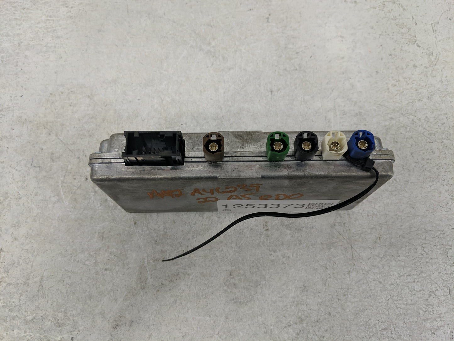 2022 Audi A5 Radio AM FM Cd Player Receiver Replacement P/N:8W0 907 428 C Fits OEM Used Auto Parts - Oemusedautoparts1.com