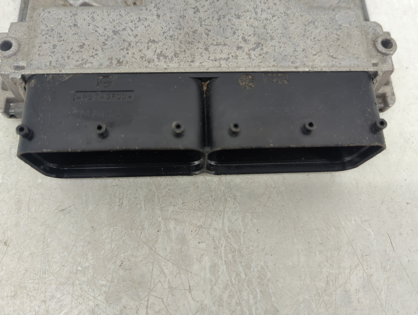 2022 Audi A5 PCM Engine Control Computer ECU ECM PCU OEM P/N:06L 907 425 E Fits OEM Used Auto Parts - Oemusedautoparts1.com