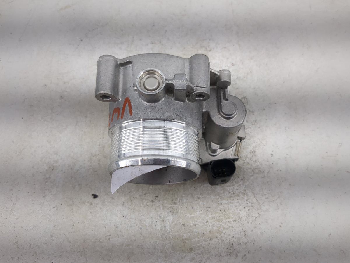 2022 Audi A5 Throttle Body P/N:06Q 133 062 A Fits Fits 2021 OEM Used Auto Parts - Oemusedautoparts1.com