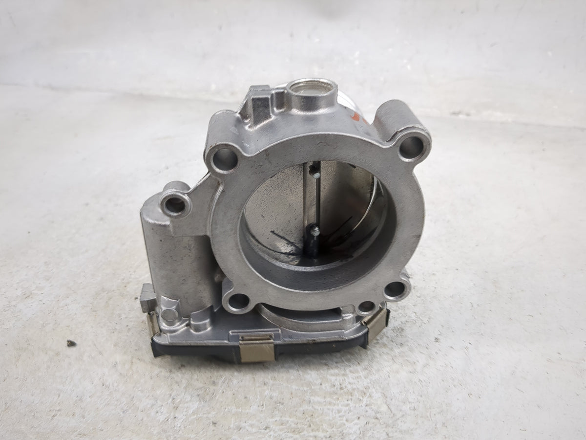2022 Audi A5 Throttle Body P/N:06Q 133 062 A Fits Fits 2021 OEM Used Auto Parts - Oemusedautoparts1.com