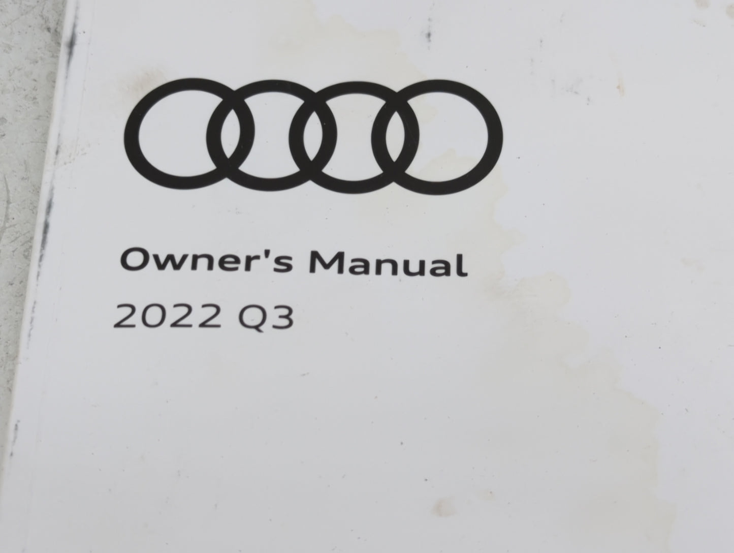 2022 Audi Q3 Owners Manual Book Guide P/N:83A012721BF 83A0127218F OEM Used Auto Parts - Oemusedautoparts1.com