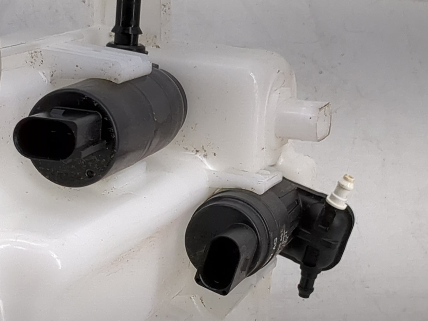 2022 Audi Q4 Windshield Washer Fluid Reservoir Bottle - Oemusedautoparts1.com