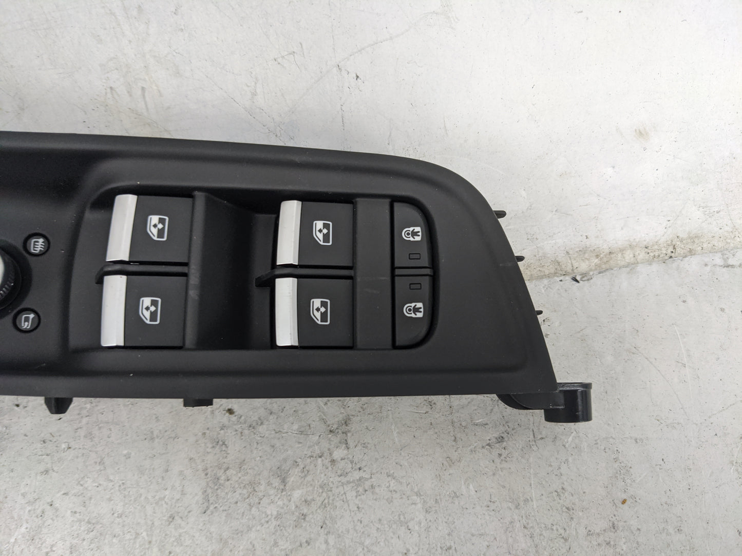 2021-2022 Audi Q7 Master Power Window Switch Replacement Driver Side Left P/N:4M0.959.565.M 4M0959565M Fits Fits 2020 2021 2