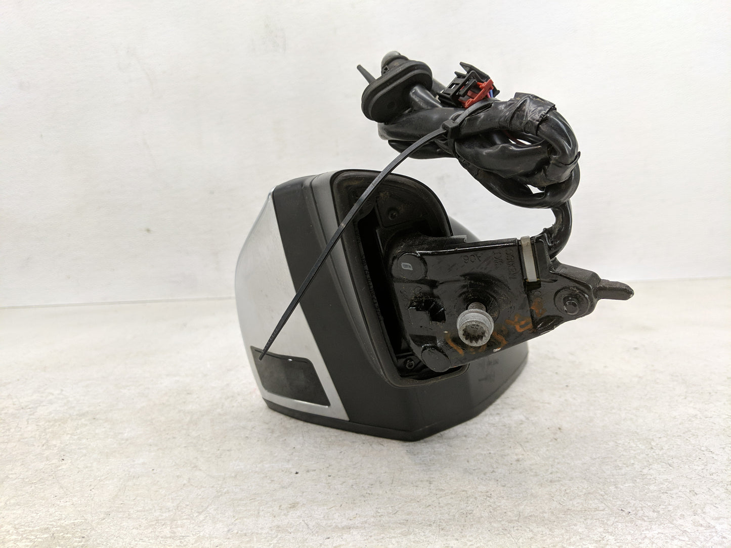 2022 Audi Sq5 Driver Side View Mirror - Left Door Mirror OEM Used - Oemusedautoparts1.com
