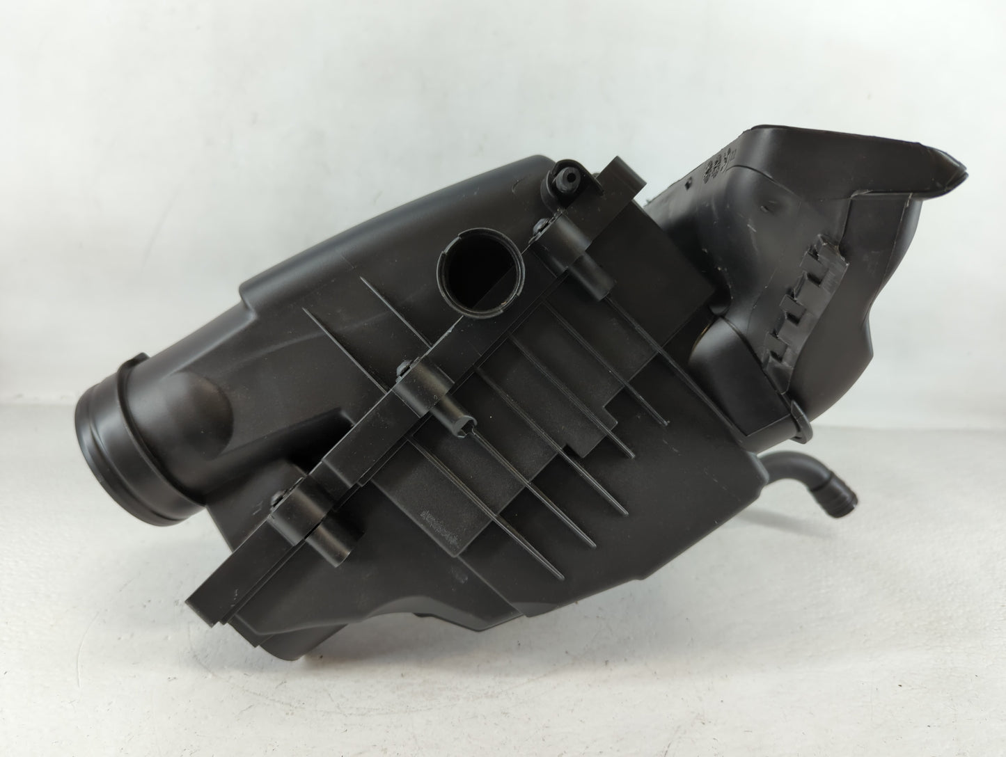 2022 Audi Tt Air Cleaner Intake-duct Hose Tube - Oemusedautoparts1.com