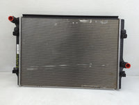 2022 Audi Tt Engine Cooling Radiator Condensor P/N:26012204 5Q0121251GN Fits OEM Used Auto Parts - Oemusedautoparts1.com