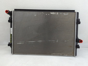 compare product 2022 Audi Tt Engine Cooling Radiator Condensor P/N:26012204 5Q0121251GN Fits OEM Used Auto Parts