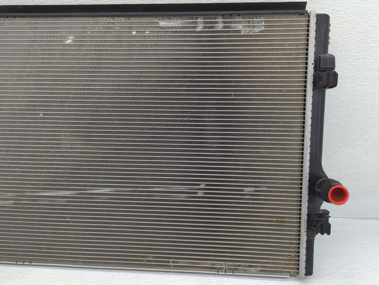 2022 Audi Tt Engine Cooling Radiator Condensor P/N:26012204 5Q0121251GN Fits OEM Used Auto Parts - Oemusedautoparts1.com
