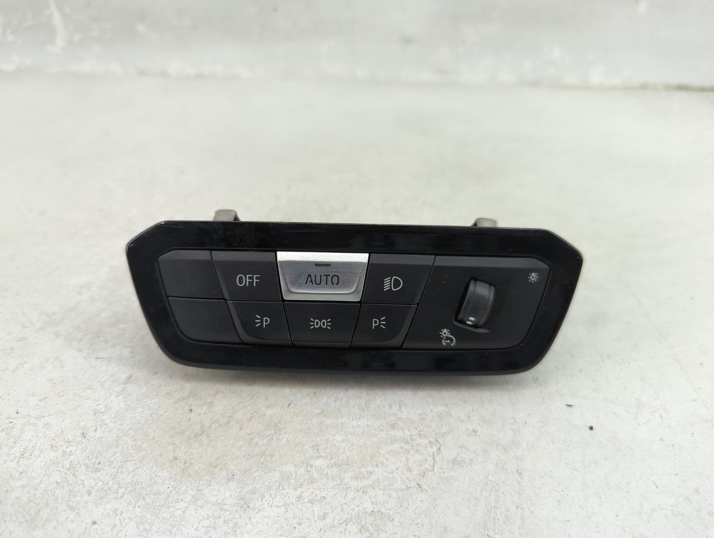 2022 Bmw 330i Headlight Head Light Switch Lamp Control - Oemusedautoparts1.com