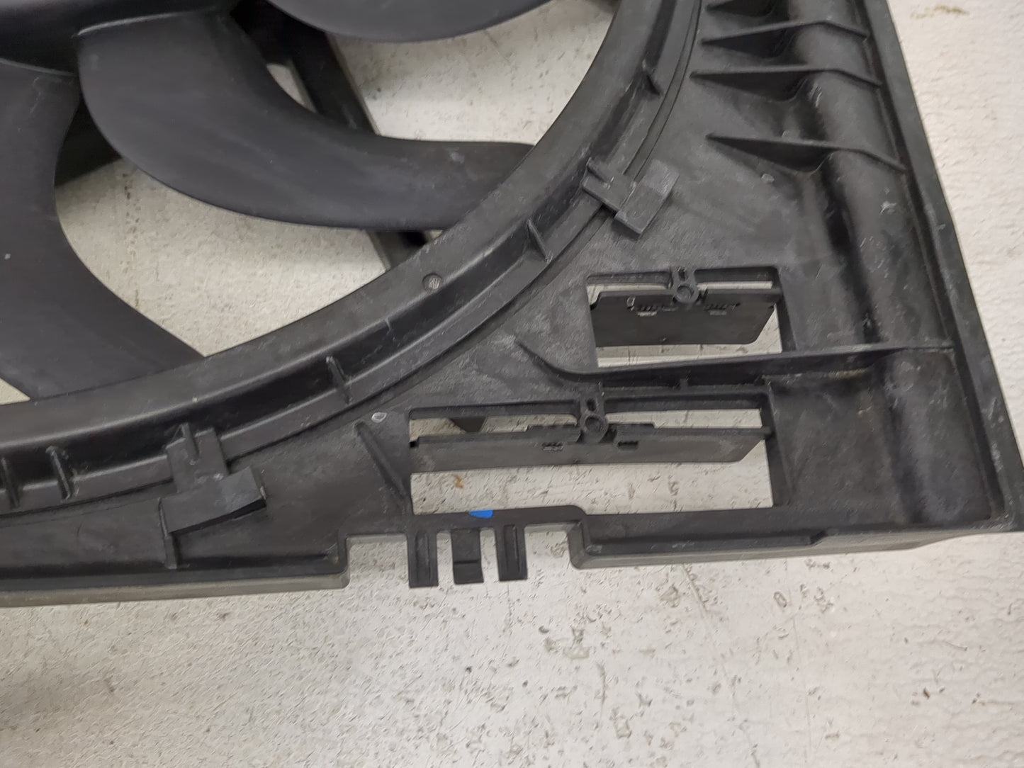 2022 Bmw 330i Electric Radiator Cooling Fan Motor Assembly 1460651 - Oemusedautoparts1.com