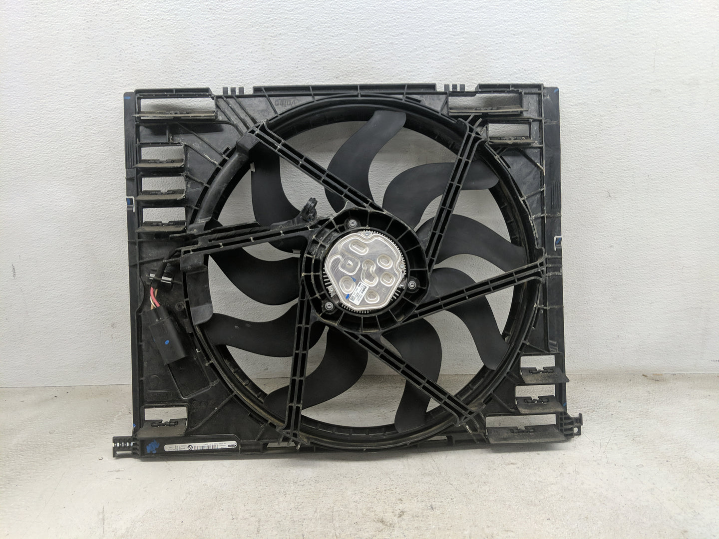 2022 Bmw 330i Electric Radiator Cooling Fan Motor Assembly 1461289 - Oemusedautoparts1.com