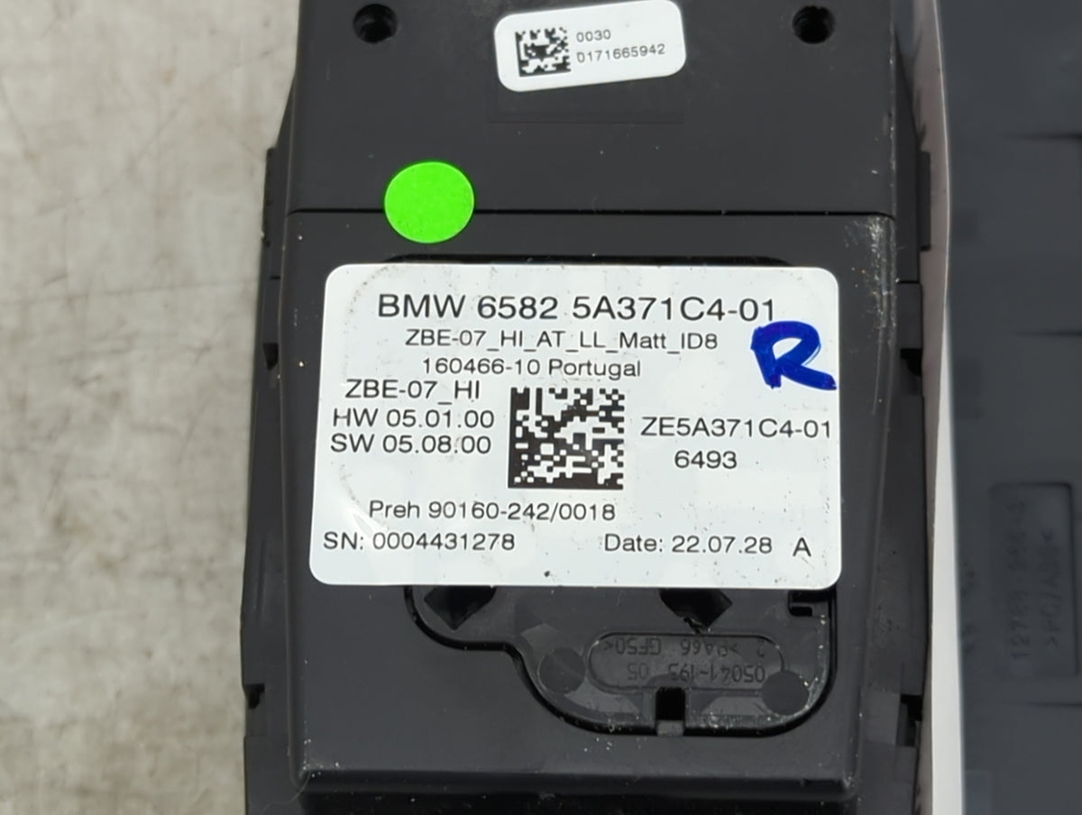 2022 Bmw 430i Radio AM FM Cd Player Receiver Replacement P/N:65825A371C401 ZE5A371C4-01 Fits OEM Used Auto Parts - Oemusedau