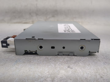 Bmw M760i Information-gps-tv Control Module