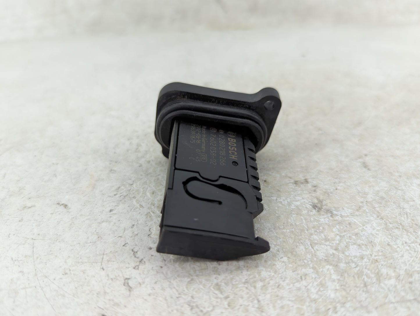 2020-2022 Bmw X1 Mass Air Flow Meter Maf - Oemusedautoparts1.com