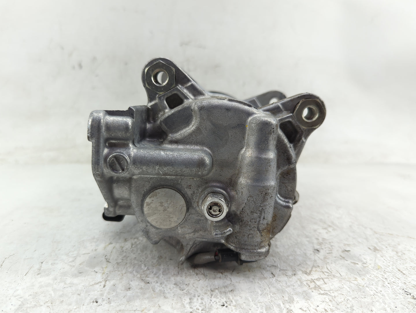 2018-2022 Bmw X3 Air Conditioning A/c Ac Compressor Oem - Oemusedautoparts1.com