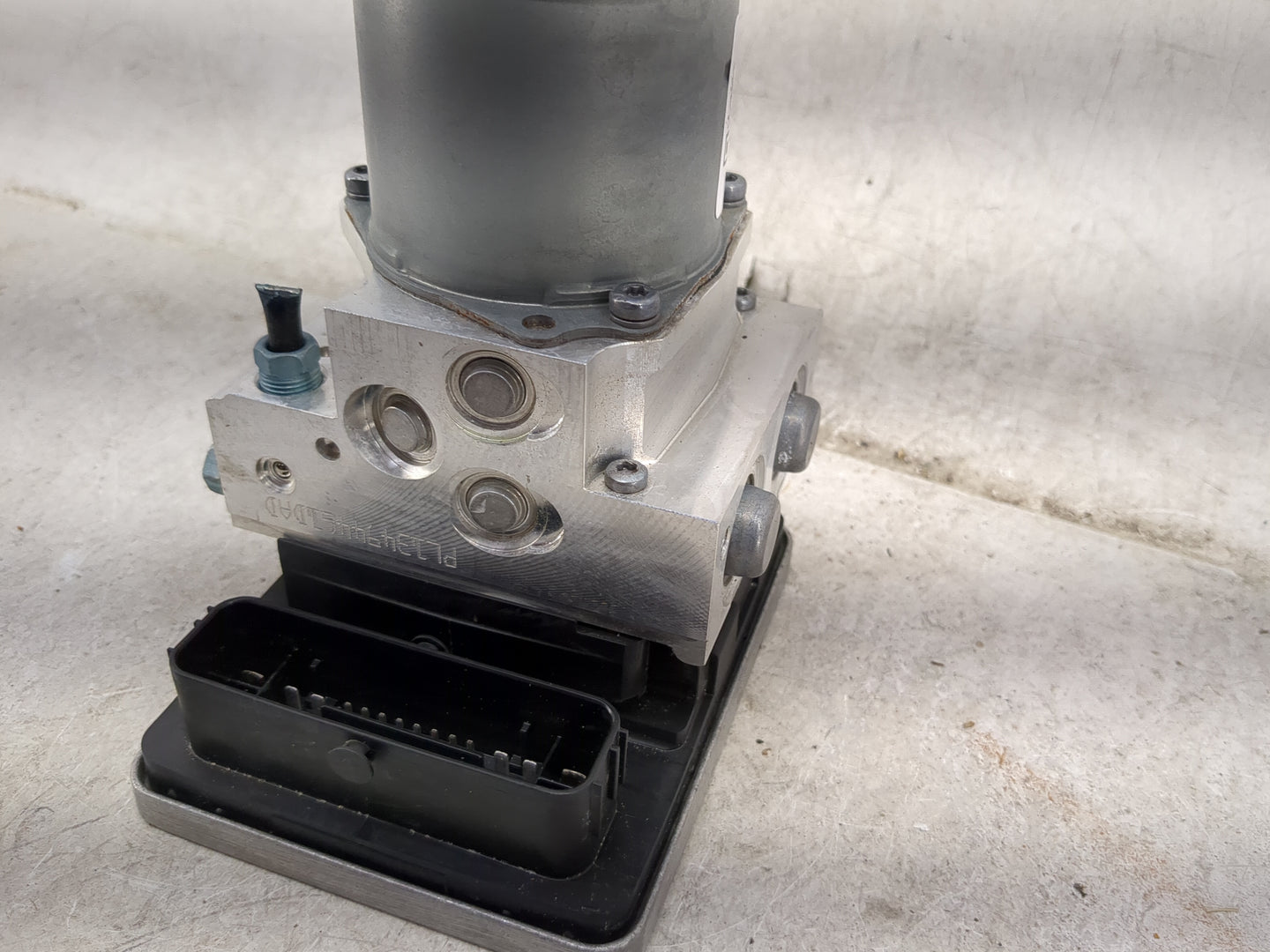 2022 Bmw X3 ABS Pump Control Module Replacement Fits OEM Used Auto Parts - Oemusedautoparts1.com
