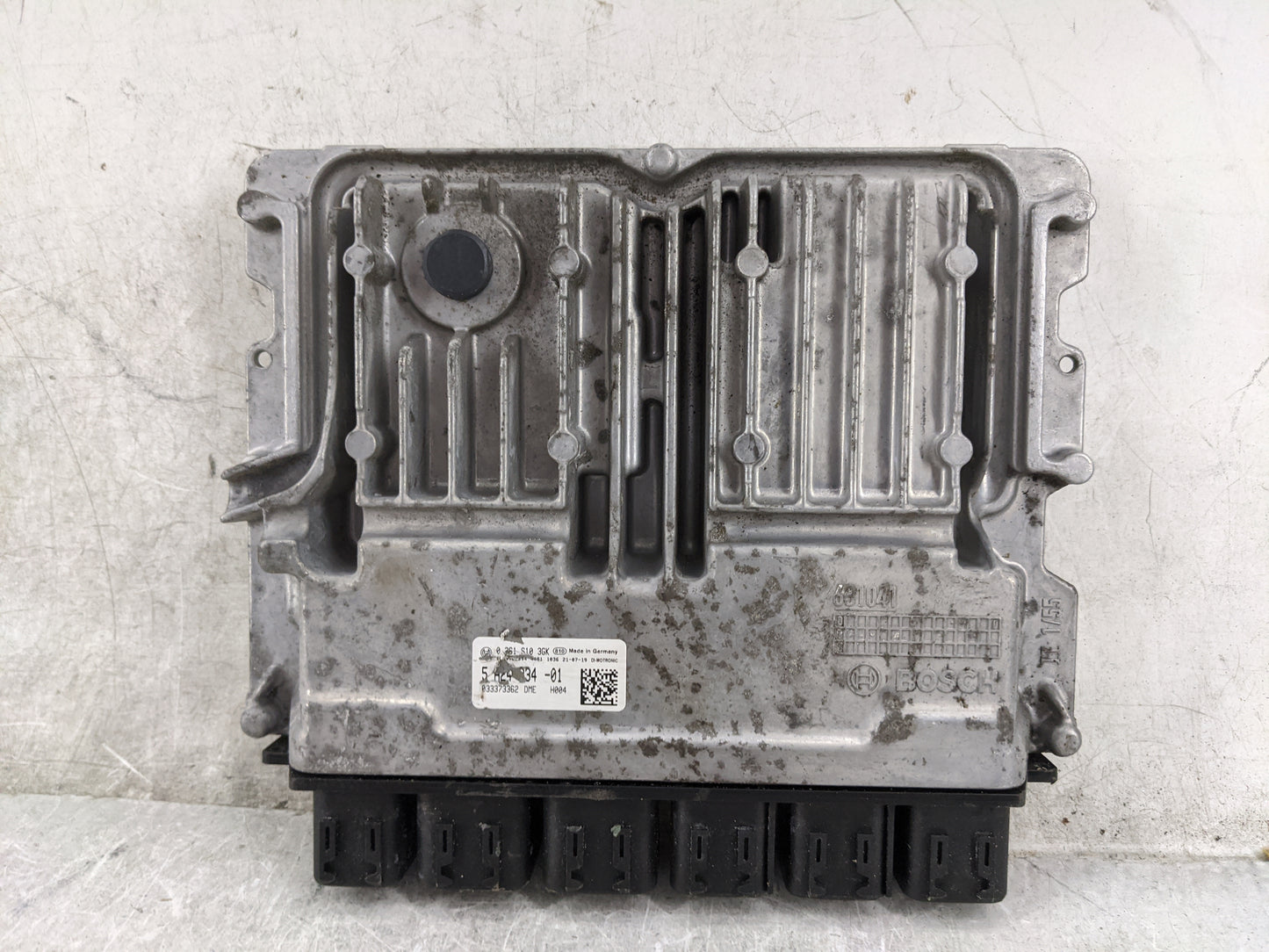 2020-2022 Bmw X3 PCM Engine Control Computer ECU ECM PCU OEM P/N:0261S103GK 5A24034-01, 033373362 Fits Fits 2019 2020 2021 2