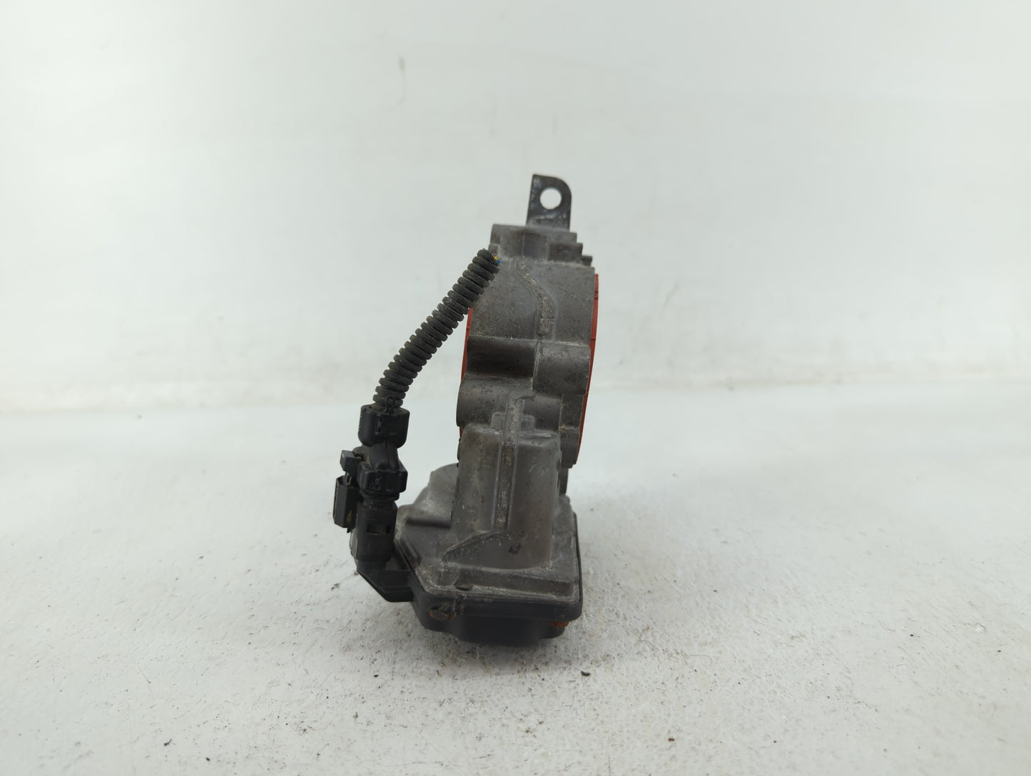 2018-2022 Bmw X3 Throttle Body P/N:8 601 651 Fits Fits 2016 2017 2018 2019 2020 2021 2022 OEM Used Auto Parts - Oemusedautop